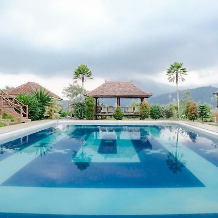 Capital O 892 Grand Pujon View Hotel And Resort Бату Экстерьер фото