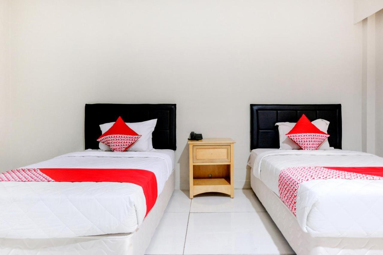 Capital O 892 Grand Pujon View Hotel And Resort Бату Экстерьер фото